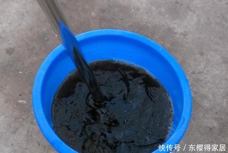 草木灰养花好处多多,正确使用方法有2种,能杀虫,能补钾