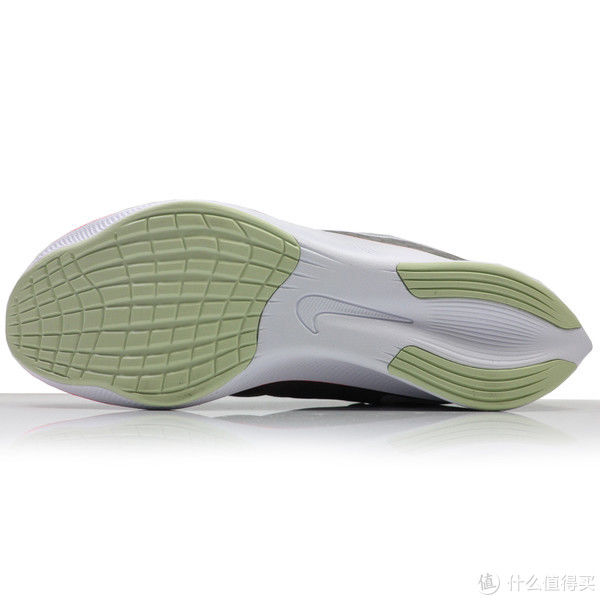 Nike Zoom Fly 3，这双鞋子究竟合适什么场景？