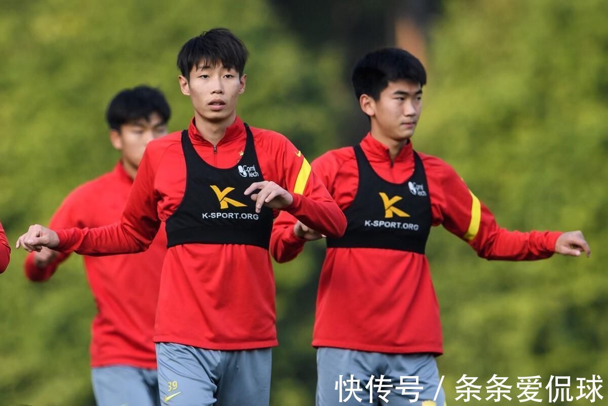 李本全|中超4消息!恒大组建中冠队,武汉队回应欠薪,前国足队长或退役