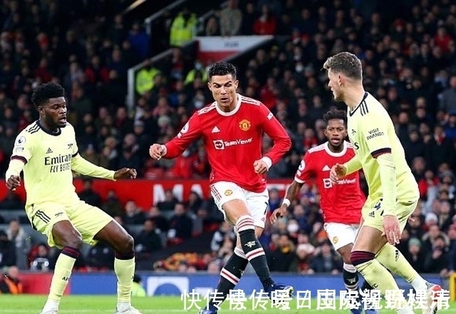 莱万|CR7双响球王狂喊球王,8年前“约定”被撕毁,足坛欠C罗1金球奖!