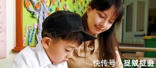 孩子|儿子被罚写“员”字100遍,宝妈看后捧腹大笑,网友:这字有灵魂