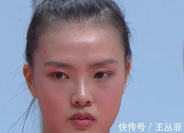 上海女排|2:2!江苏女排连丢两局,期待张常宁,决赛对阵无缘提前出炉