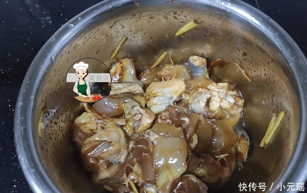 冷天最该吃的一个菜,简单一蒸就好,实在太鲜了,营养好吃不上火