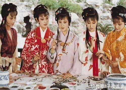 贾府|红楼梦:元春所谓的省亲，不过是临死前让她回来和家人道个别