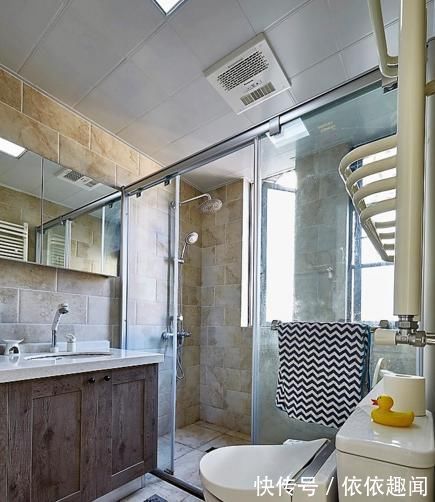 淋浴房|越来越多人不做淋浴房了,直接用砖砌一堵矮墙,太聪明了