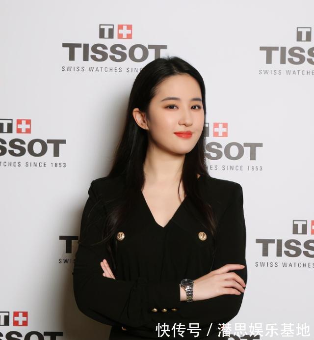 女人味|你是“直发”好看,还是“卷发”好看,主要从以下4个方面去判断