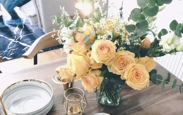 贴瓷|69㎡小户型的“逆袭”,变身3室2厅阳光房,色彩搭配精致出彩