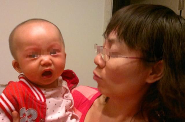 依恋感|小婴儿最爱的人是父母？错过重要的“依恋期”，孩子不跟爸妈亲