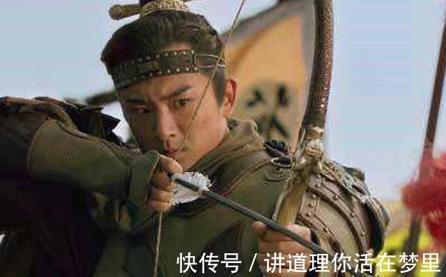 蔡福!水浒传,此人不但身份比柴进高贵,而且躲过了花荣射来的箭