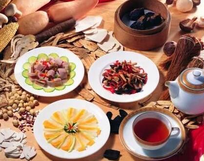 美容养颜秘诀那么多,这个真靠谱,现在喝还不晚