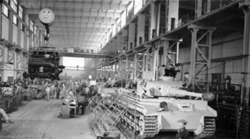 扩充|短短20年，希特勒让德国军队从10万扩充到1100万，他是怎么做到的