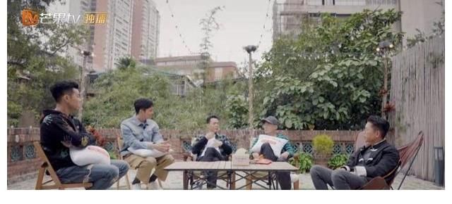 《大湾仔的夜》陈小春化身彩虹精，花式赞美店长林晓峰