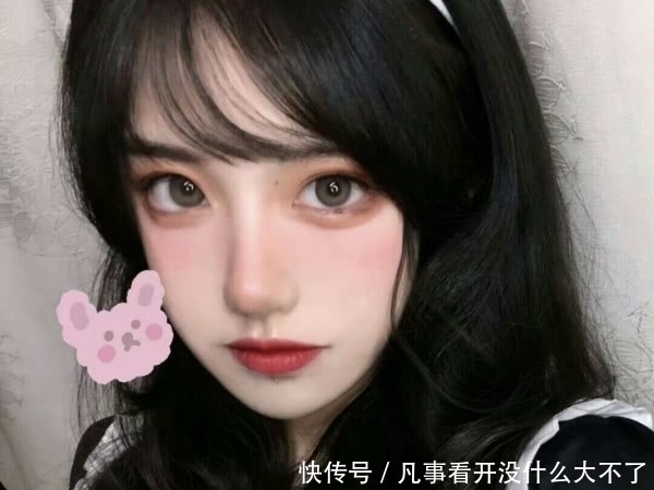 女生不想脸蛋“越来越大”?3个坏习惯趁早改,不然桃花绕道走