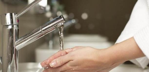 妇女|改换“姨妈巾”3个坏习惯,女性朋友尽量少做,不要让子宫受伤!