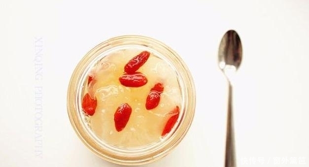 “银耳”和它一起炖着吃,比燕窝的效果更优秀,但很多人不知道