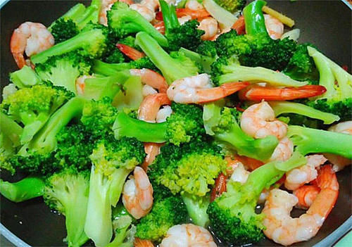 立春后，孩子常吃“绿色菜”，好吃营养，促进发育，免疫力也好了