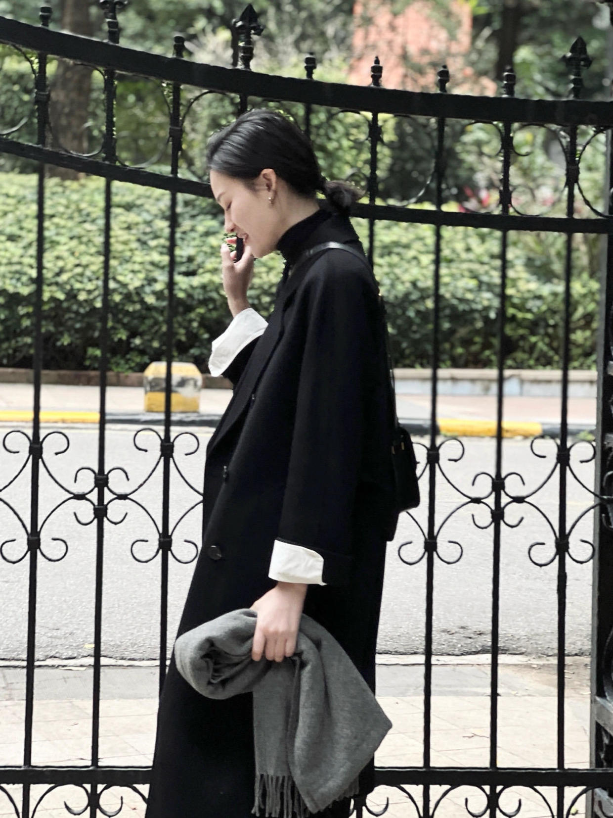 灰色调 这才是大衣的正确打开方式,chic优雅又高级,潮人必备