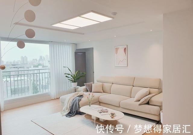 小空间|这套“减法装修”设计案例，当摆设的家具一律不买，房子越住越大
