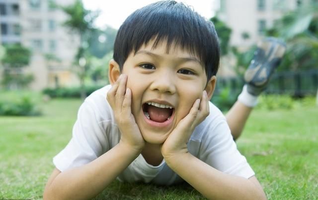 过会儿|宝宝多大才开始有记忆？一岁内宝宝的怪行为后有着大奥秘