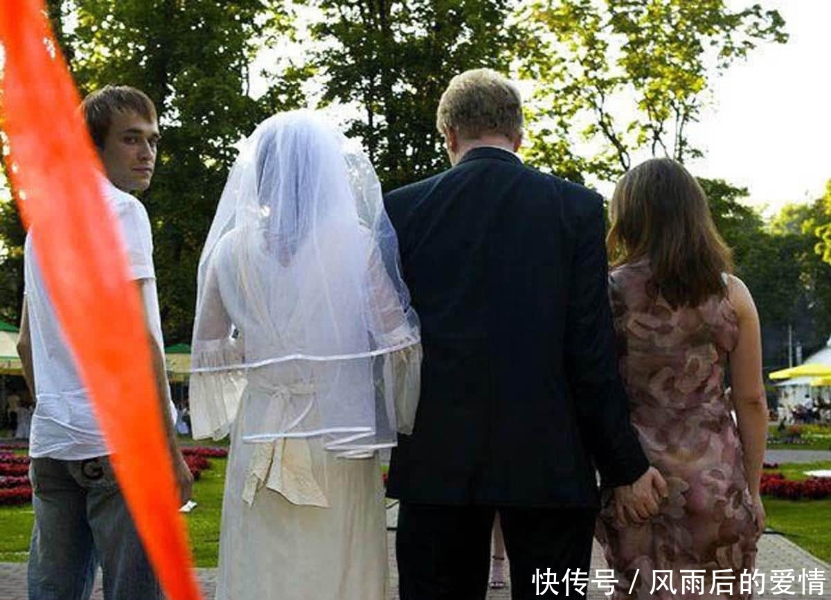 尴尬|婚礼最尴尬的7个瞬间，看完笑爆了！