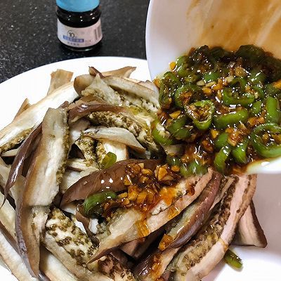 茄子|辣汁拌茄子