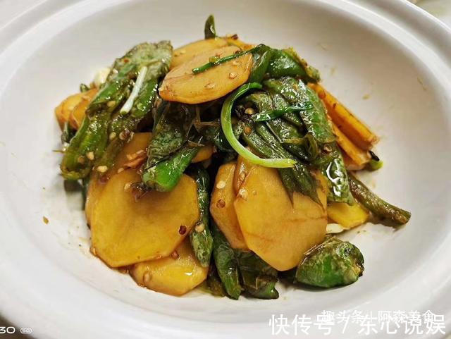 朋友|晚上请朋友去饭店吃饭,走的时候还非要打包一只鸭,真的亏大了