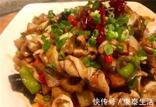 它是鱼身上最营养的,与燕窝齐名,胶原蛋白多,很多人却直接扔掉