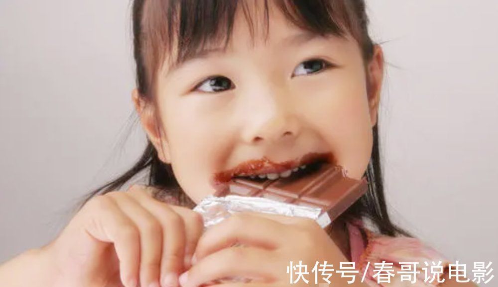 黑巧克力|家长都不愿意给娃吃的巧克力，科学家却建议每天要吃一些，有好处