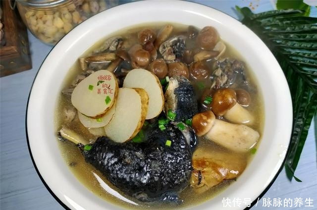 冬季,山药萝卜靠边站,最该用这菜炖汤,老人孩子爱吃滋补又营养!