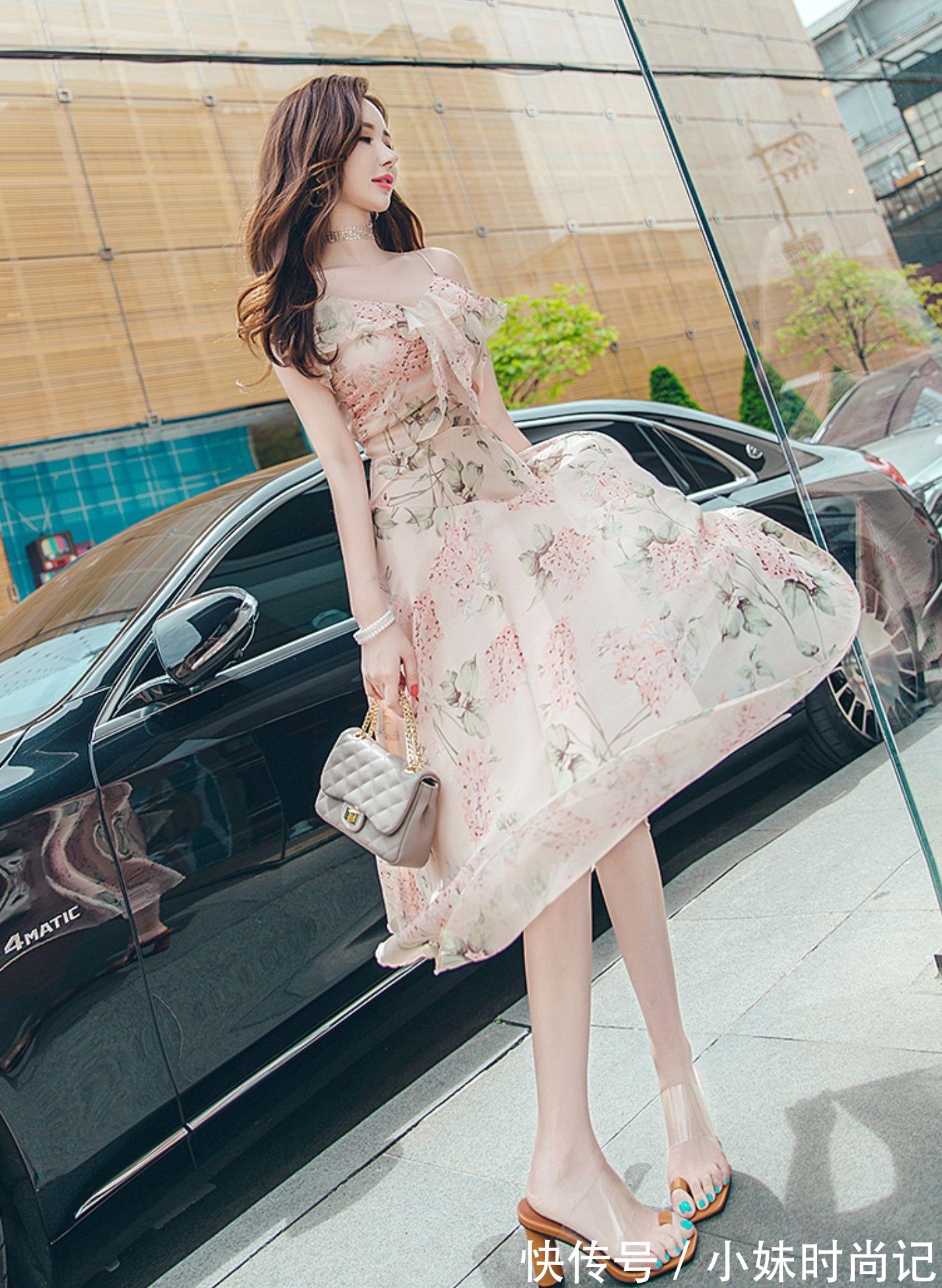 连衣裙|时尚穿搭:大裙摆的连衣裙,让你充满自信的气质