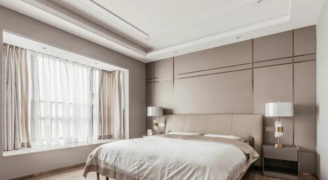 铝合金|都2021年了,你家还在用瓷砖踢脚线?答应我,请把它换了吧!