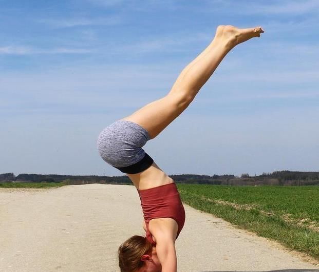 人到中年|人到中年，如何保持令人羡慕的身材3种瑜伽运动方式告诉你