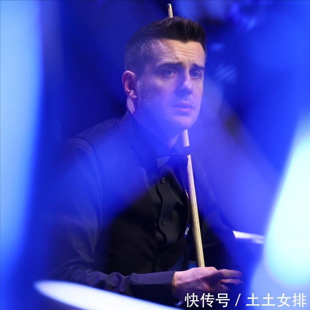 马奎尔|老当益壮!3年近半百老将晋级斯诺克八强,磨王输了数据赢了比赛