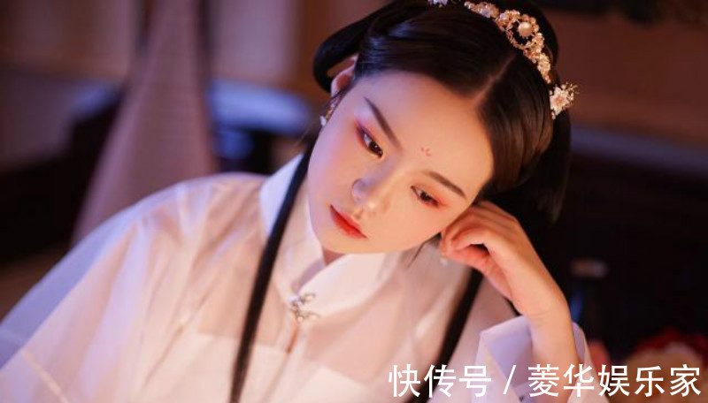 歌女#杜牧最经典的一首爱情诗,明明彼此爱得死去活来,但是无法在一起