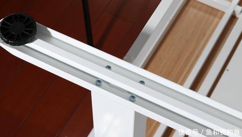 升降|我的梦想桌面,简约大气、智能升降,乐歌E5电动升降桌体验