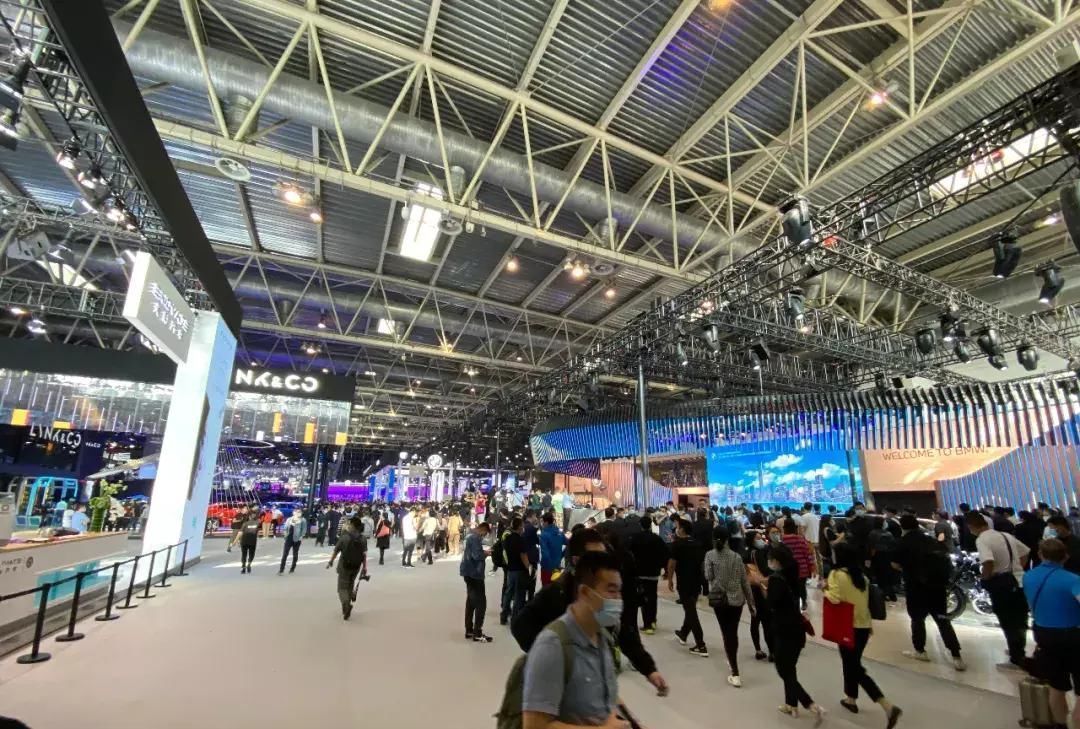 关节|50岁后,还能做这3项运动恭喜你,已经稳稳跨过长寿“拦路虎”