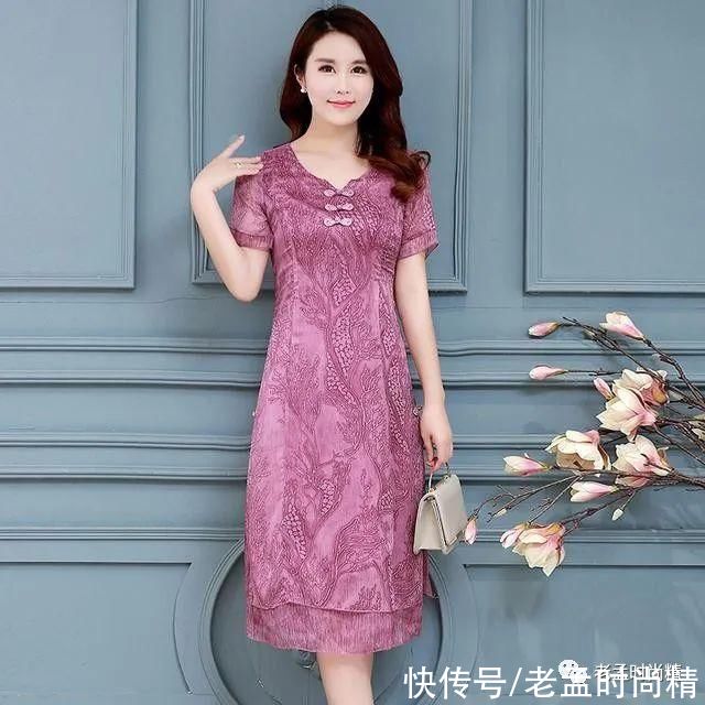 印花|唯有旗袍式连衣裙显美感，精致优雅品位，衬托35+女性出众气质