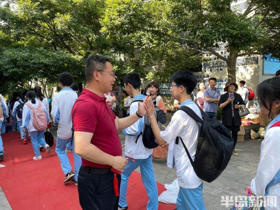 学妹们|各初中花式“打气”祝学生旗开得胜，青岛即将进入中考时间