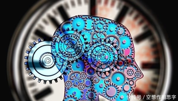 人类第一台“时光机”诞生，科学家：“回到过去”已不是难事