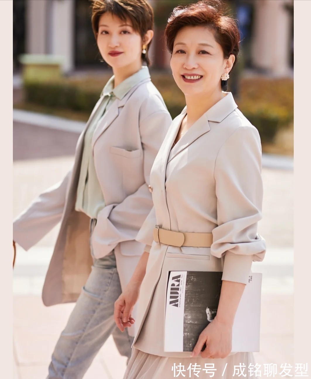 印花裙|这些奔六的妈妈们真会打扮,穿衣简约大气又时髦,甩同龄人一大截