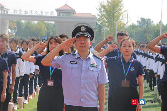 师生|“感恩祖国，强国有我”潍坊光正实验学校举行秋季开学典礼