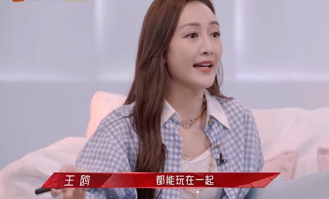 了解了王鸥的成长经历，终于明白她在浪姐中为什么这么“分裂”