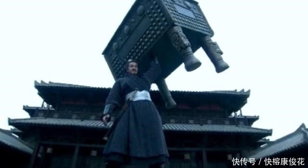 西楚霸王|为啥古代人上百斤重的兵器,现代人拼命也拿不动?