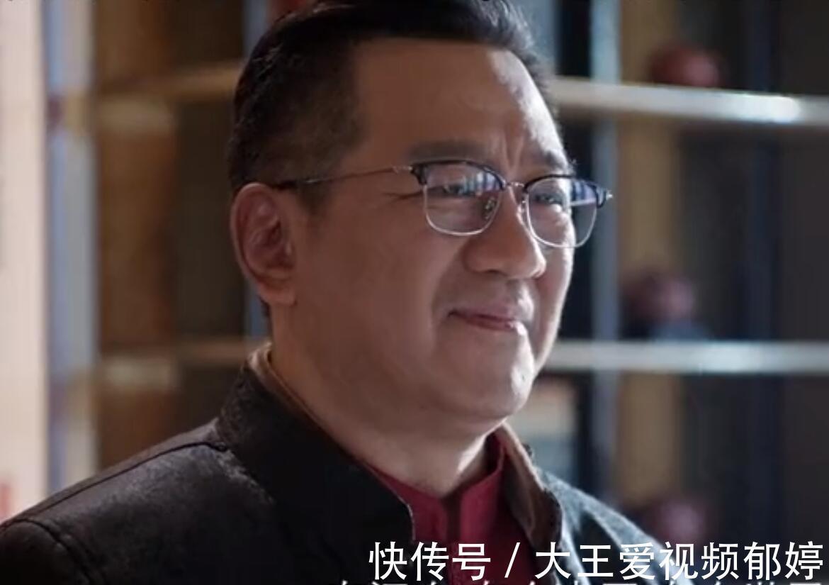 讀懂《突圍》搞垮林滿江,“林家鋪?zhàn)印弊兓亍爸旒忆佔(zhàn)印保?
onload=