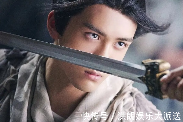 经书!杨过死都想不到,当年无意间放走一个人,却让张无忌走上人生巅峰