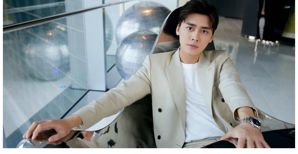 關(guān)曉彤|新綜《最后的贏家》獲李易峰張哲瀚關(guān)曉彤加盟，考驗(yàn)智力誰最行