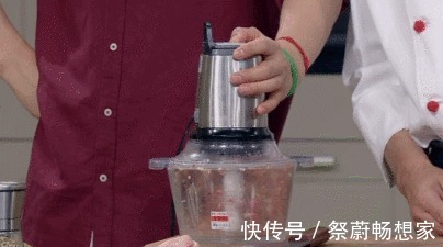 暖暖的味道|冬瓜别再红烧了，2个家常吃法才过瘾，一上桌就被抢完