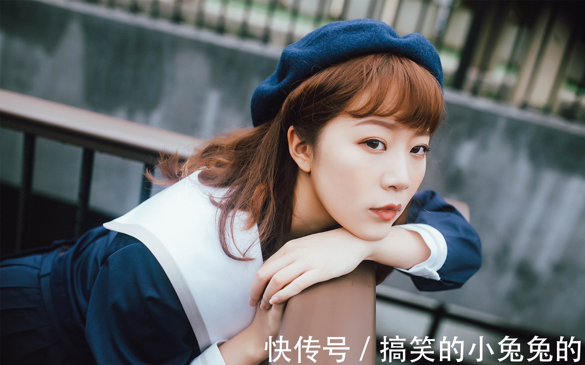 |搞笑GIF段子:早上的空气就是新鲜,适合锻炼身体!