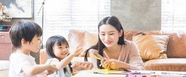 宝妈|孩子明明困了却拒绝家长哄睡,是为什么可能是这几种原因作祟