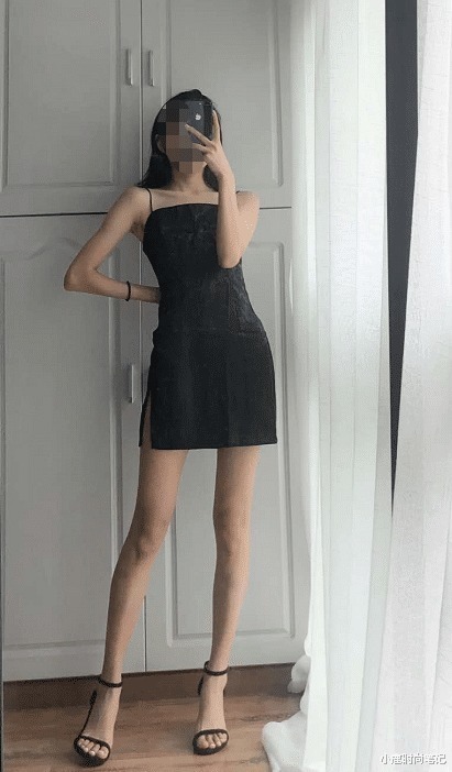 人生中|人生中第1双高跟凉鞋,高度差不多是8厘米,一直珍藏到现在